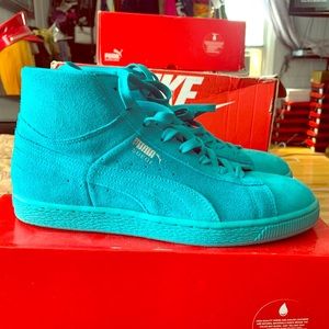 Puma Sneakers